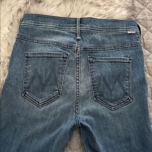 MOTHER Stunner Zip Ankle Fray Size 26